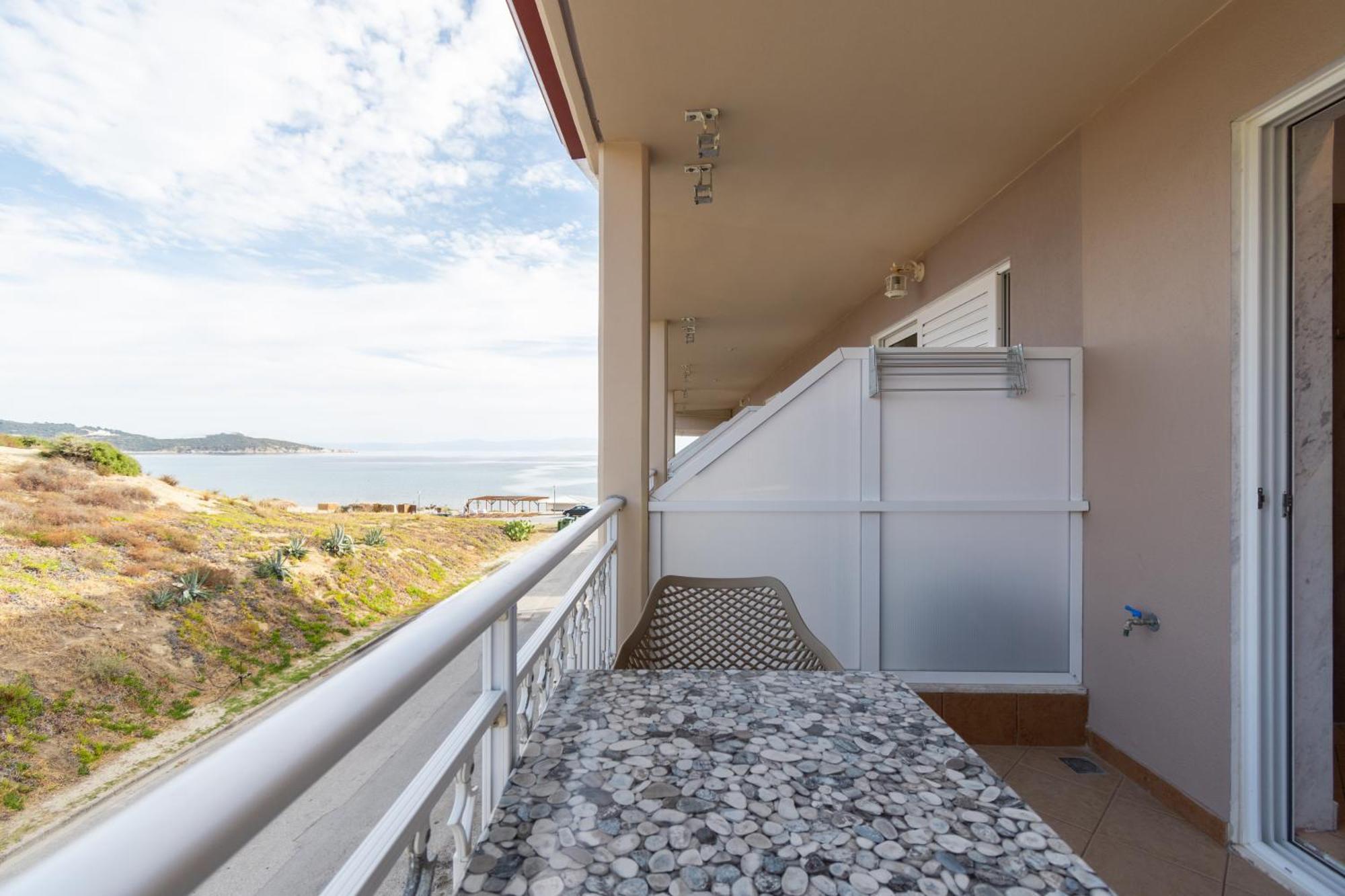 Hotel Agni On The Beach Сарти Экстерьер фото