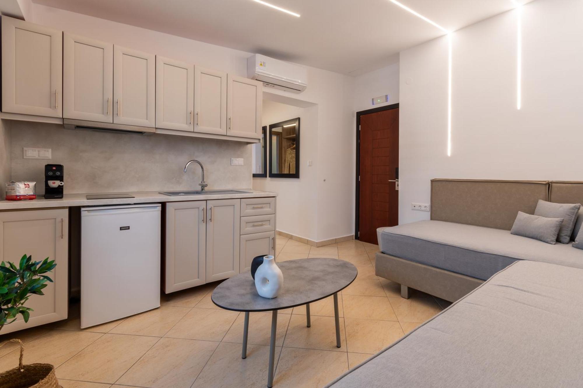 Hotel Agni On The Beach Сарти Экстерьер фото